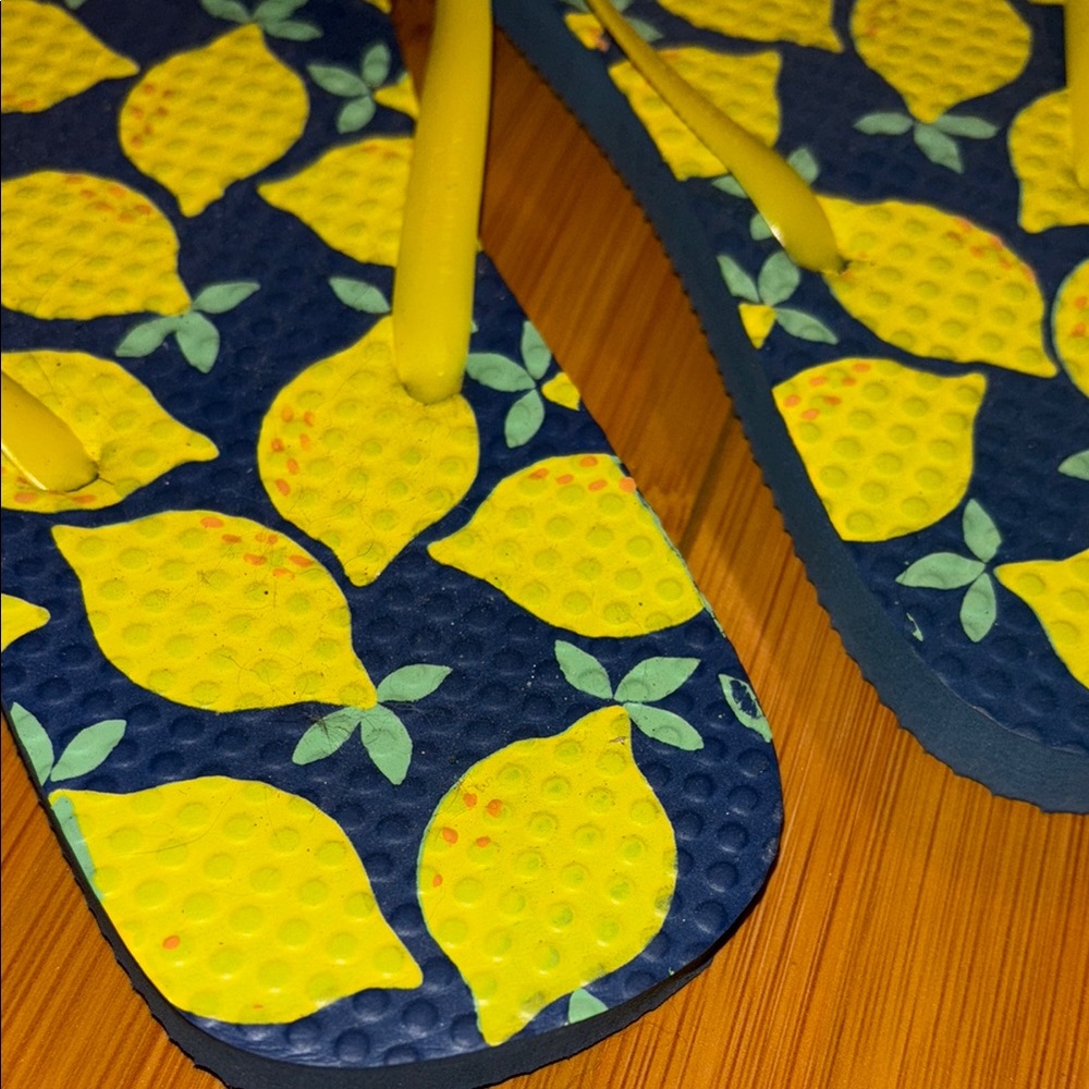 Lemon Print Flip Flops - Picture 4 of 4